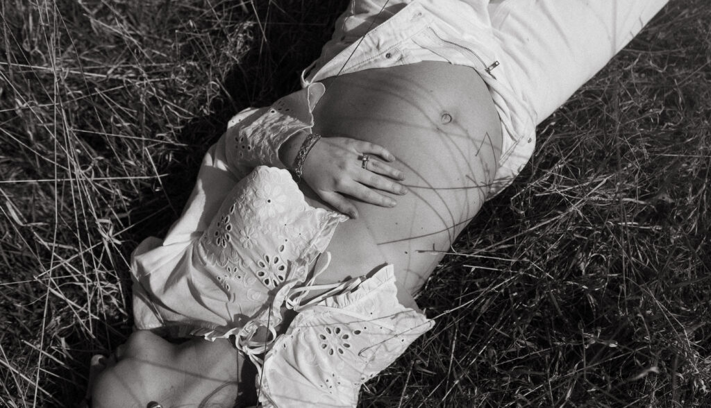 Unique Maternity Session Ideas