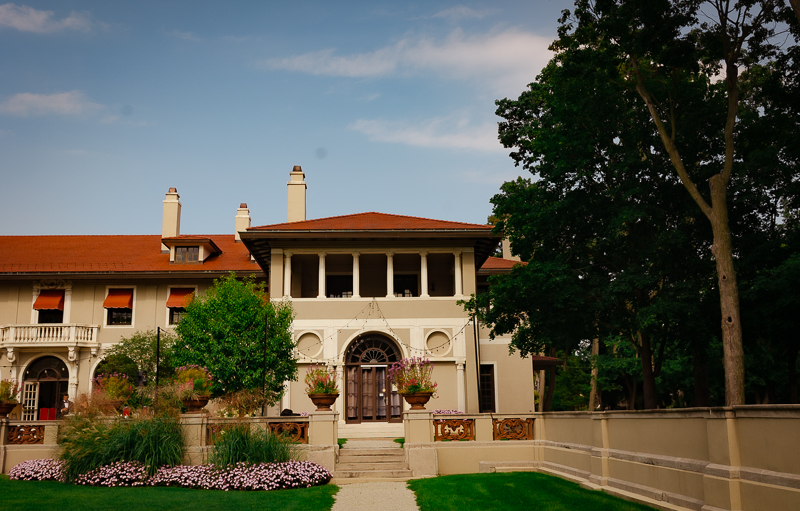 Editorial Armour House wedding photography featuring the historic Lake Forest mansion facade and gardens